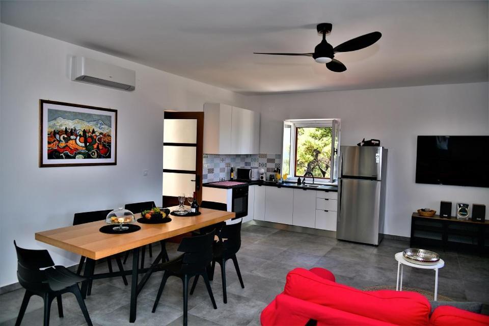 סופטאר Villa Aries מראה חיצוני תמונה