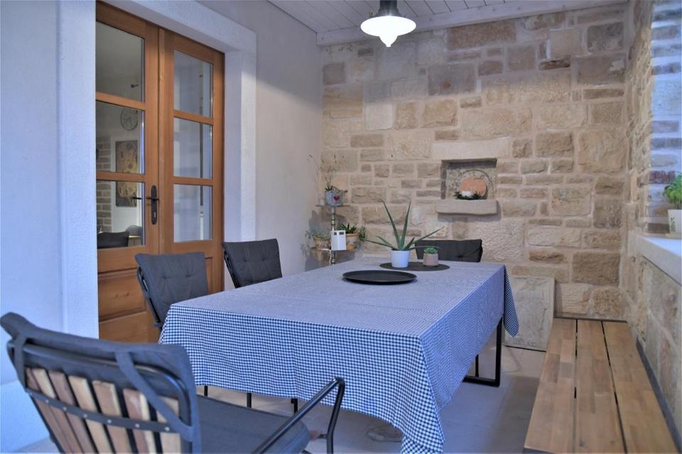 סופטאר Villa Aries מראה חיצוני תמונה